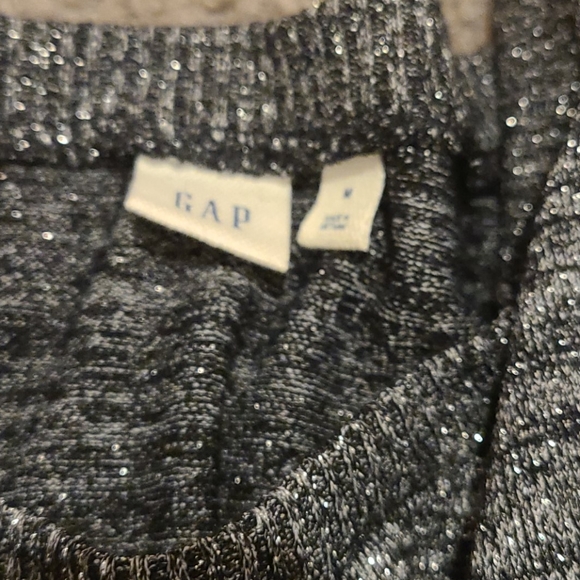 Sweater - Picture 3 of 4